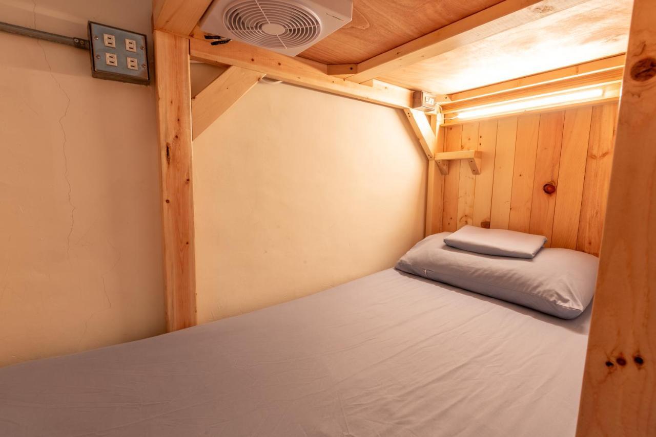 Yilan Inspiration Hostel Luodong Buitenkant foto